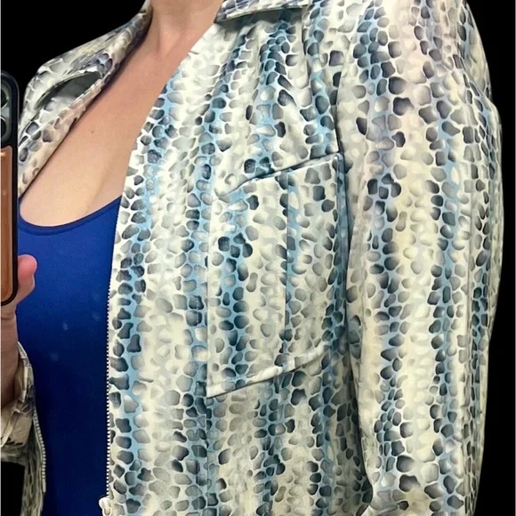 Lauren Taylor Blue & White Blazer - Picture 3 of 5